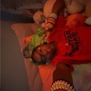 Meet your Posher, Aviana